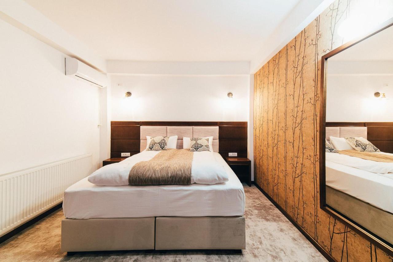 Hotel Buchenland Gura Humorului Bagian luar foto